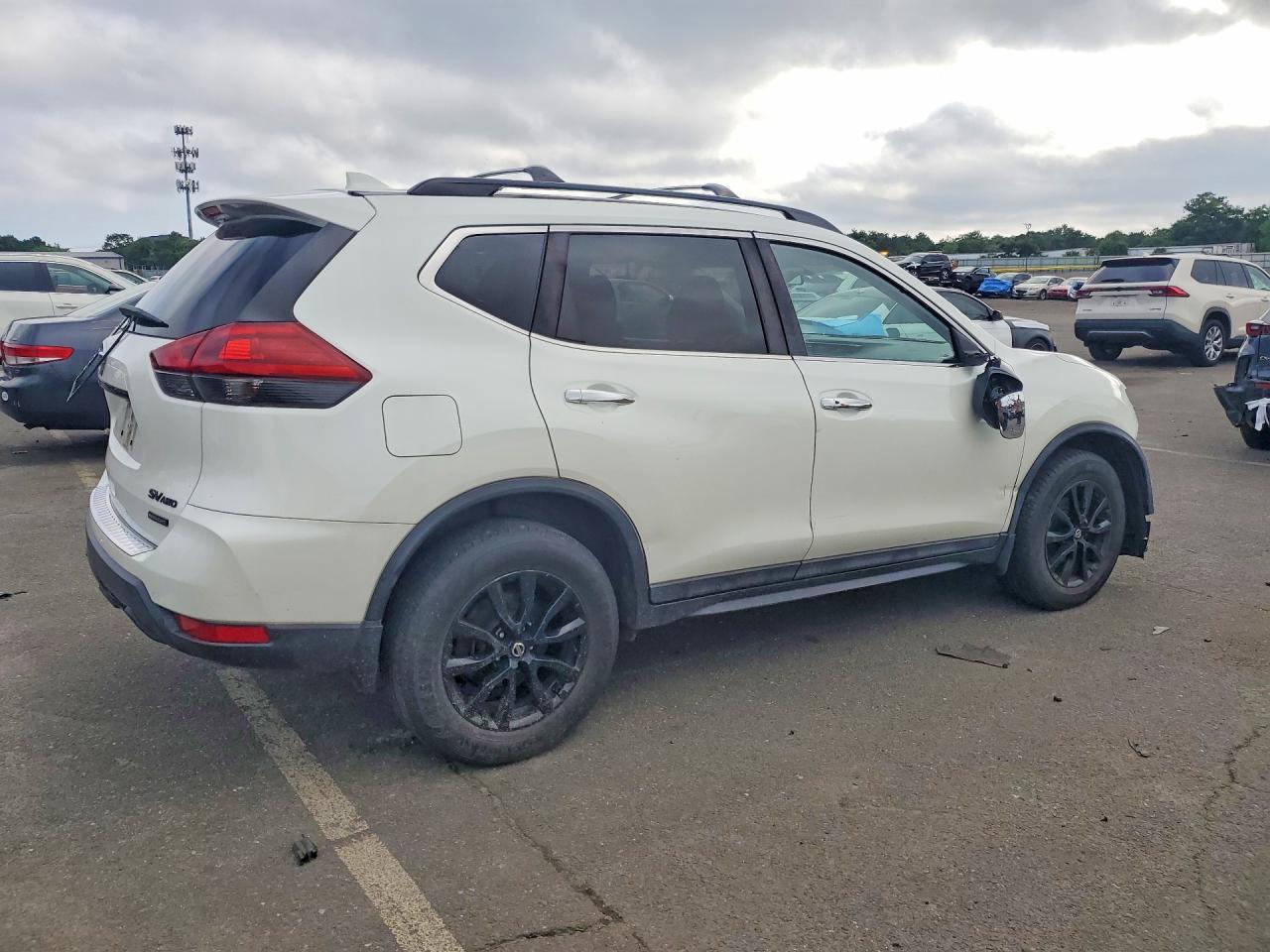 2018 NISSAN ROGUE SV — снимка 3