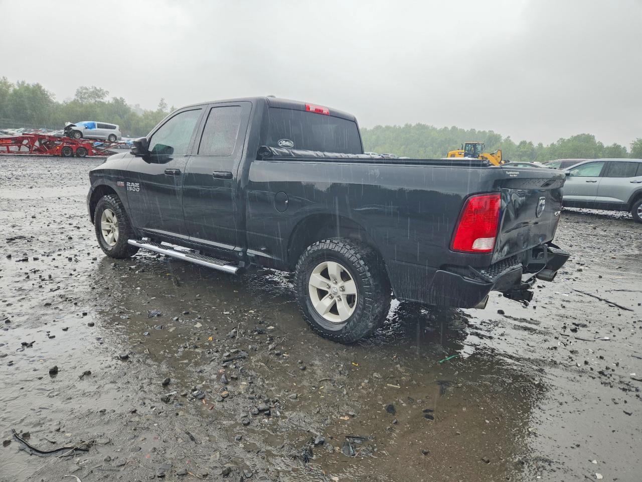 2016 RAM 1500 ST — снимка 2