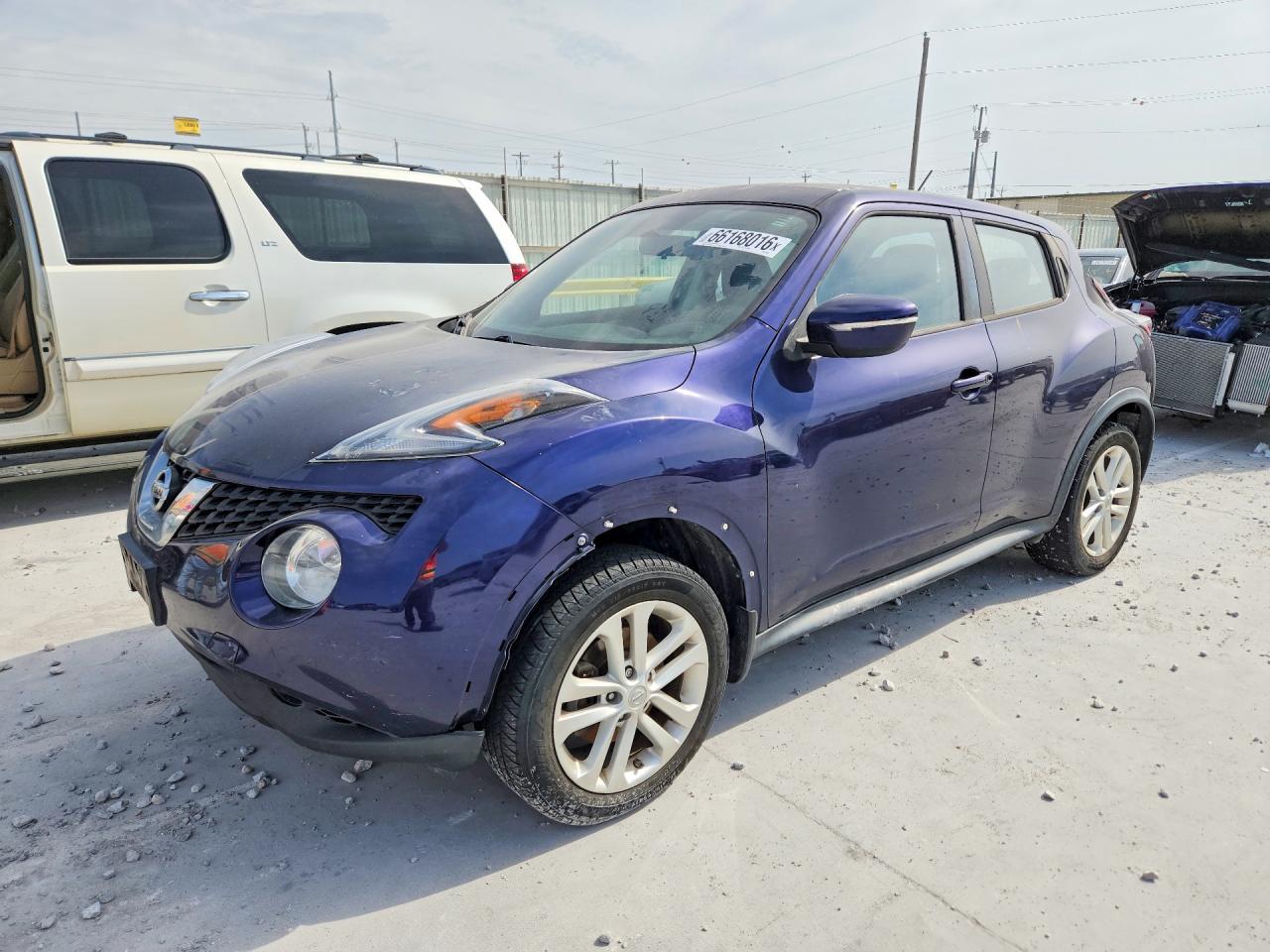 2015 NISSAN JUKE S