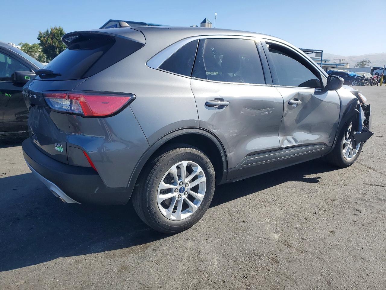 2021 FORD ESCAPE SE — снимка 3