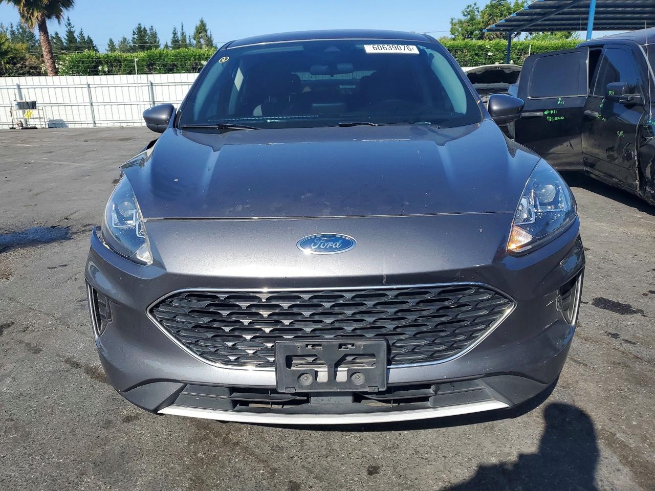 2021 FORD ESCAPE SE — снимка 5