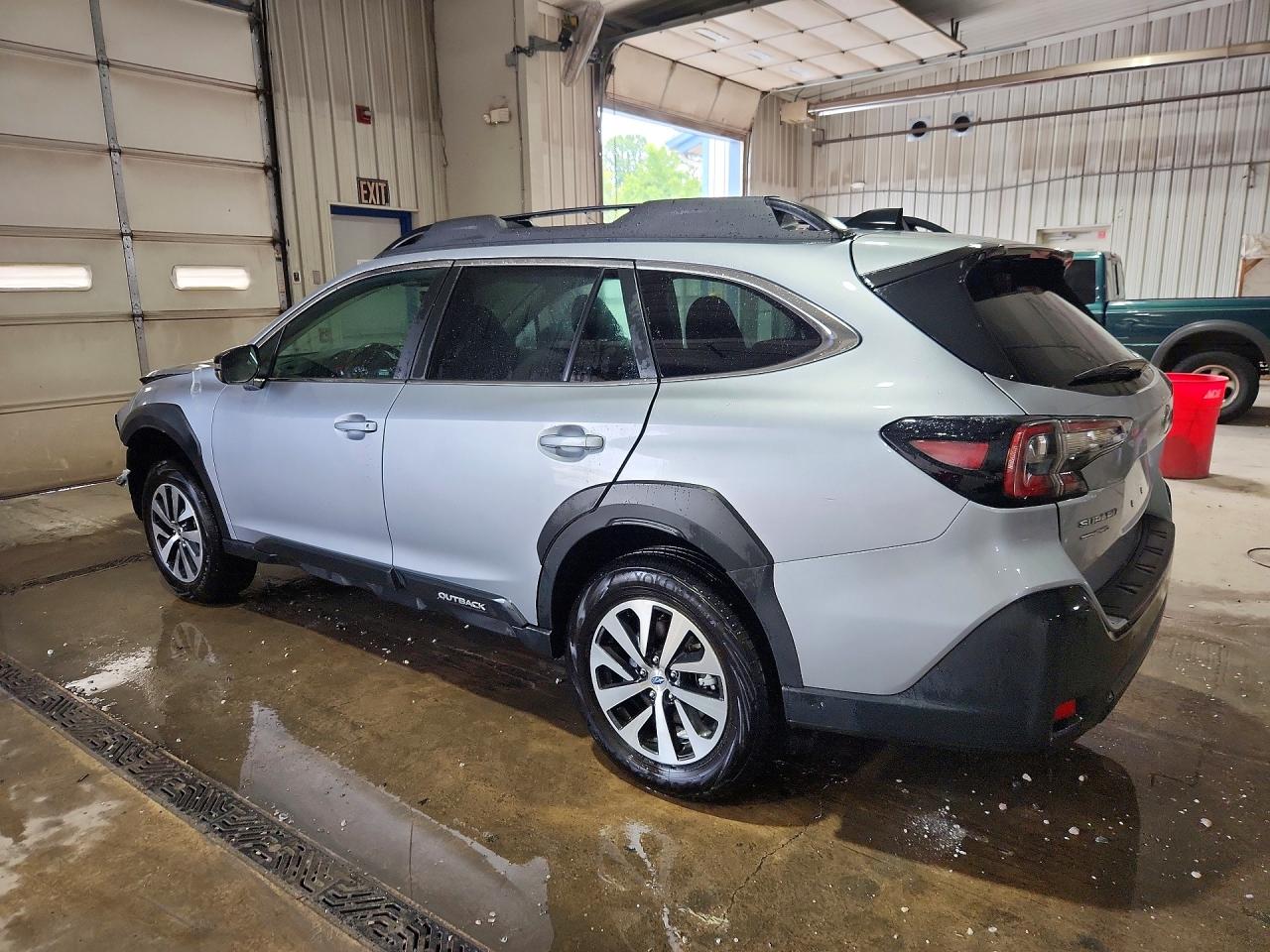 2025 SUBARU OUTBACK PREMIUM — снимка 2