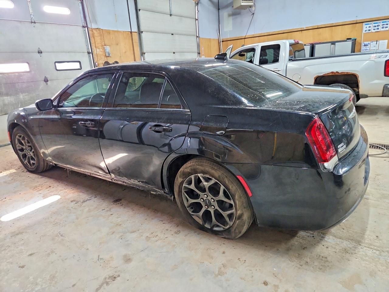 2017 CHRYSLER 300 S — снимка 2