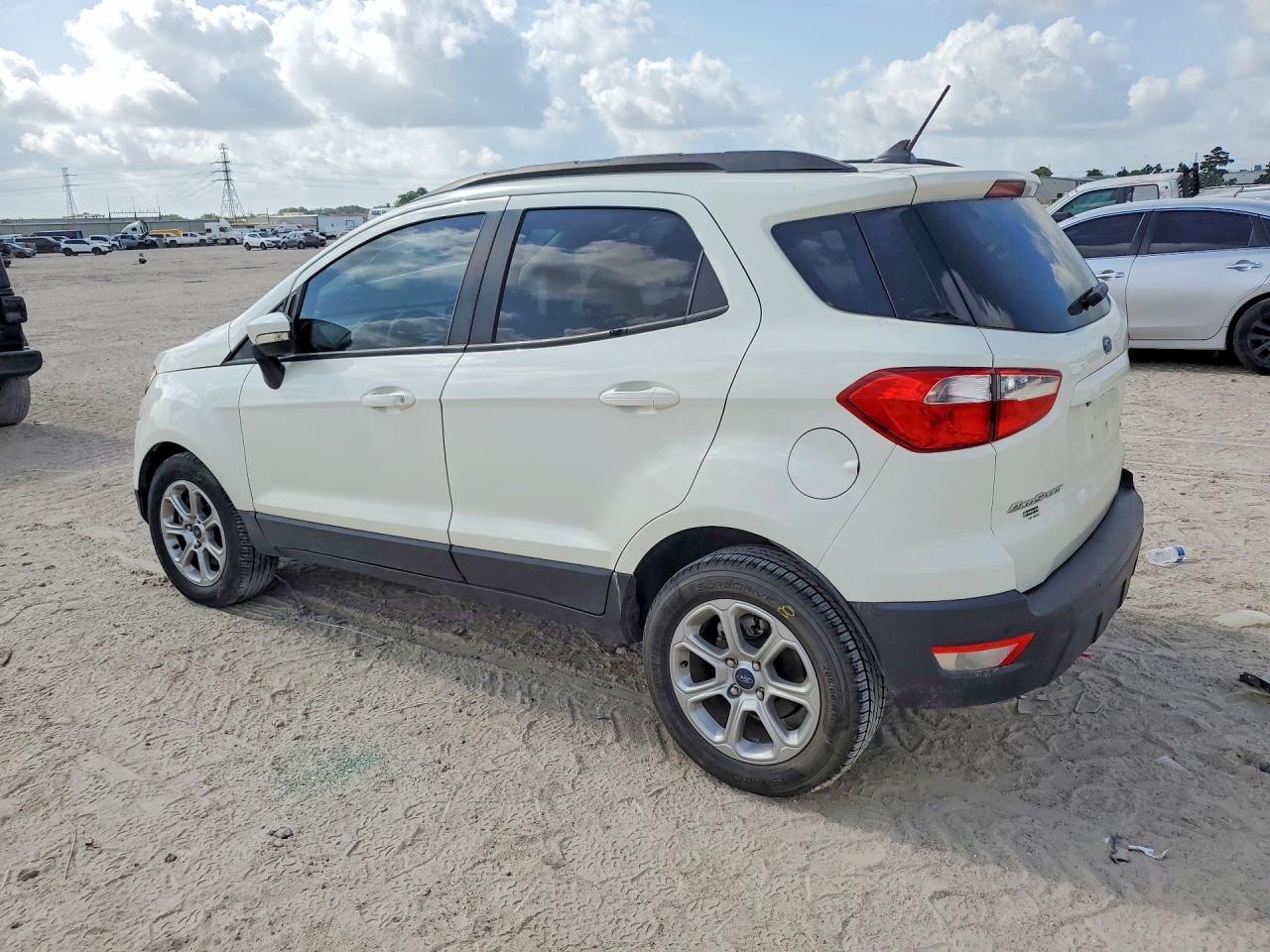 2021 FORD ECOSPORT SE — снимка 2