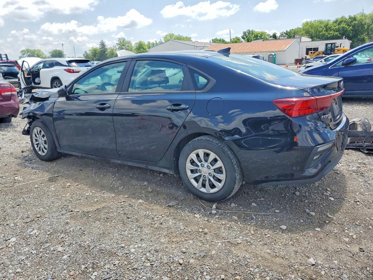 2021 KIA FORTE FE — снимка 2
