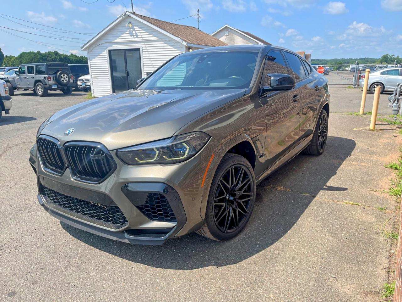 2022 BMW X6 M