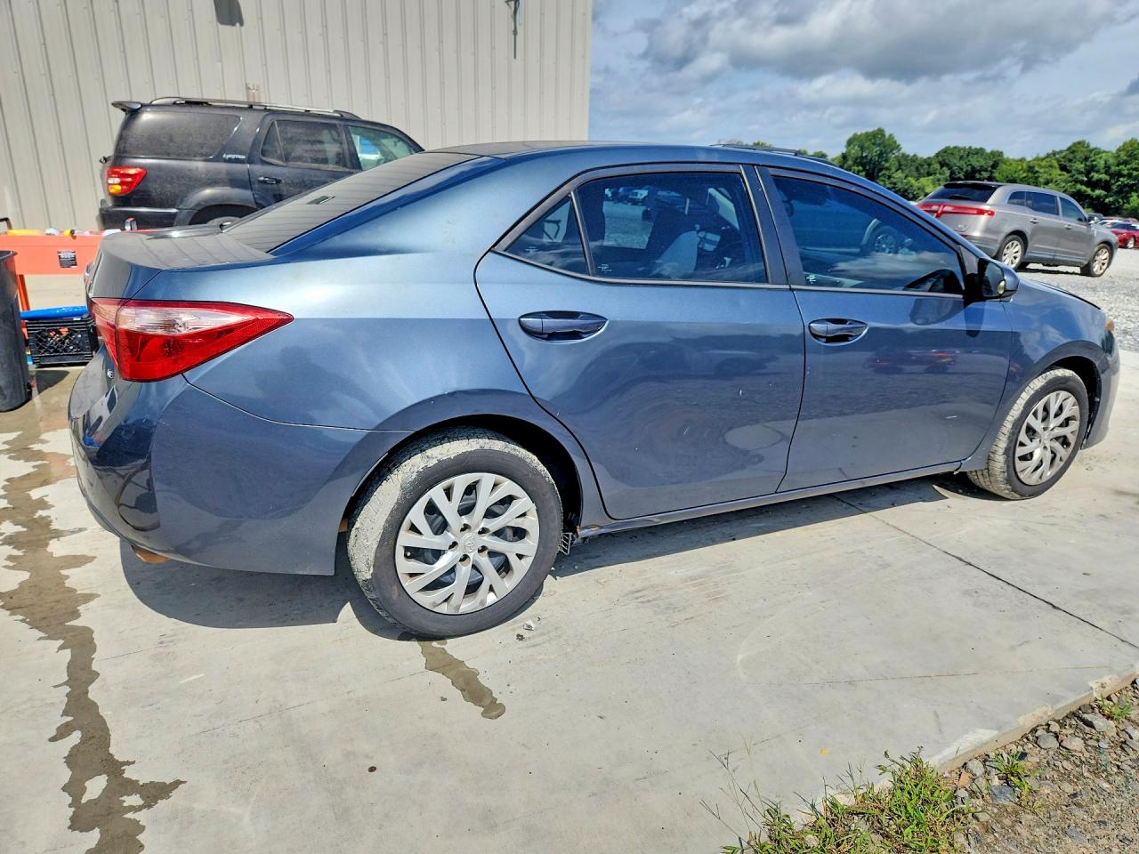 2017 TOYOTA COROLLA LE — снимка 3
