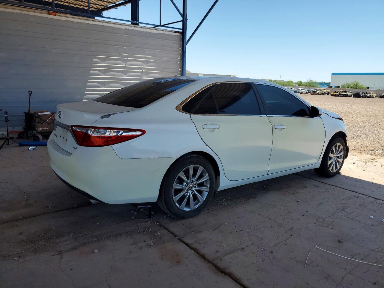 2015 TOYOTA CAMRY XLE — снимка 3