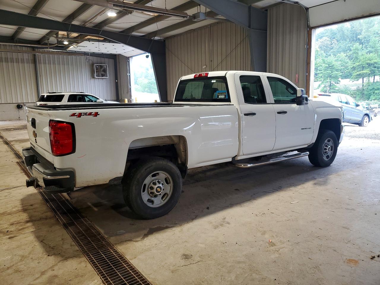 2018 CHEVROLET SILVERADO K2500 HEAVY DUTY — снимка 3
