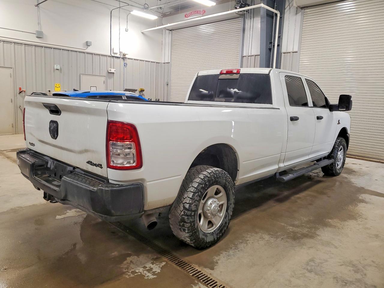 2023 RAM 3500 TRADESMAN — снимка 3
