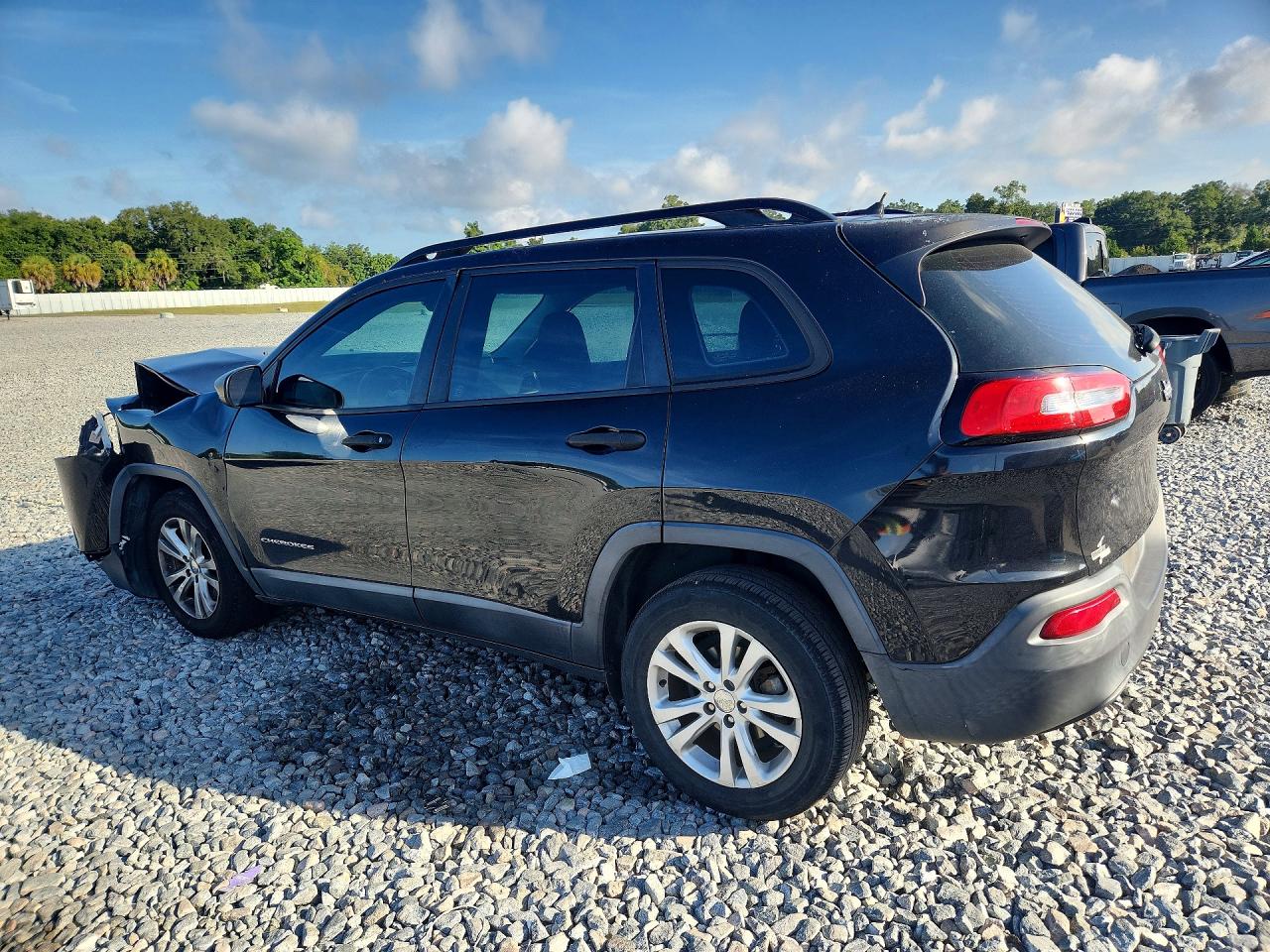 2015 JEEP CHEROKEE SPORT — снимка 2