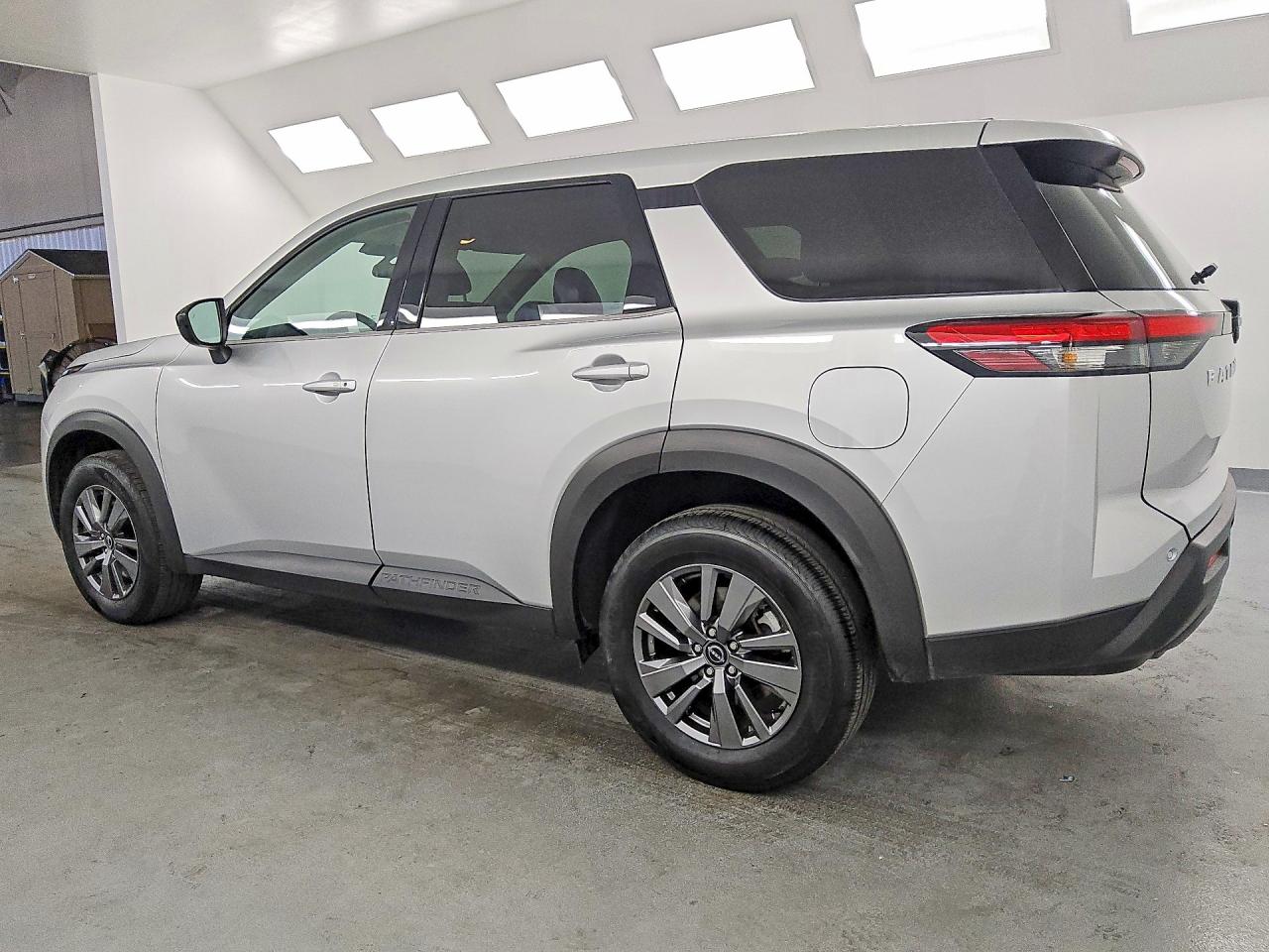 2025 NISSAN PATHFINDER S — снимка 2