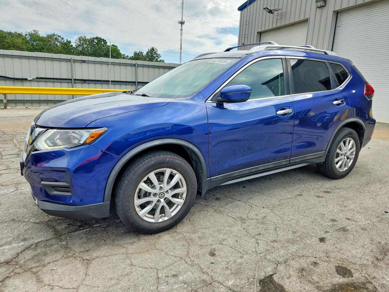 2018 NISSAN ROGUE SV