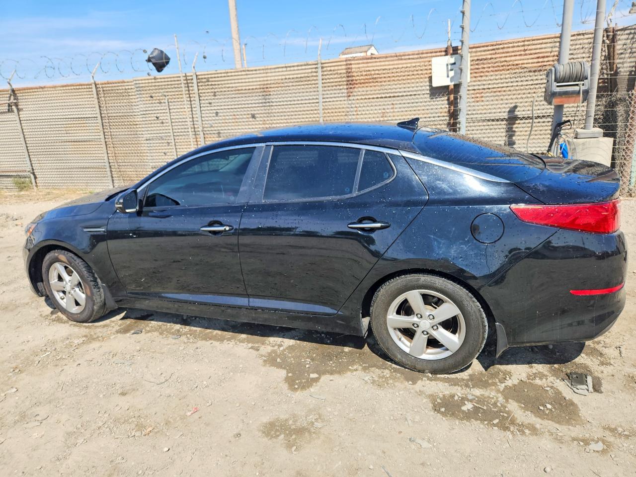 2015 KIA OPTIMA LX — снимка 2