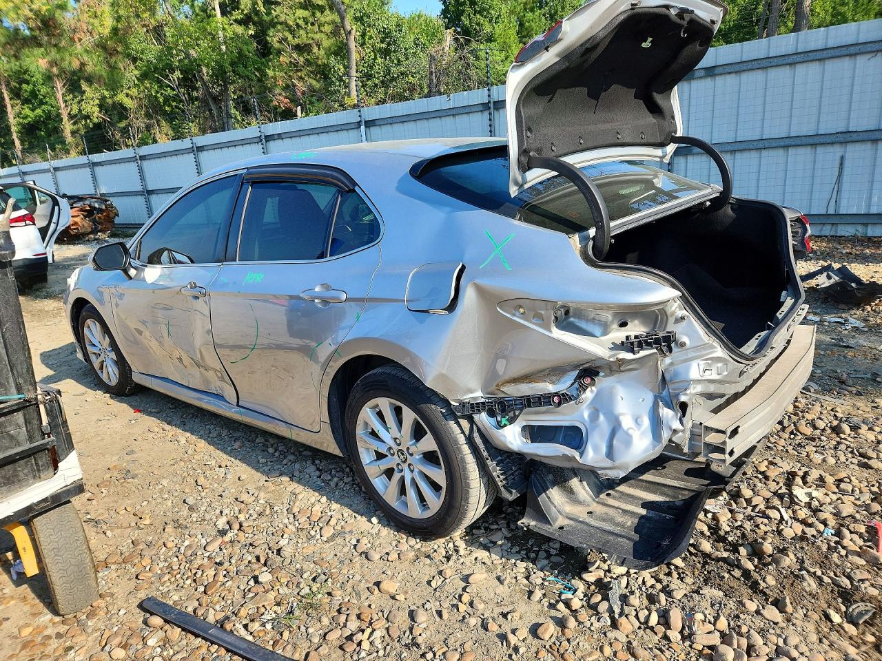 2018 TOYOTA CAMRY LE — снимка 2