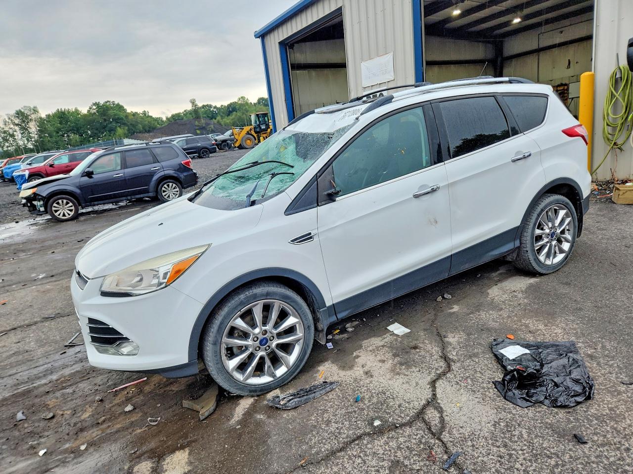 2015 FORD ESCAPE SE