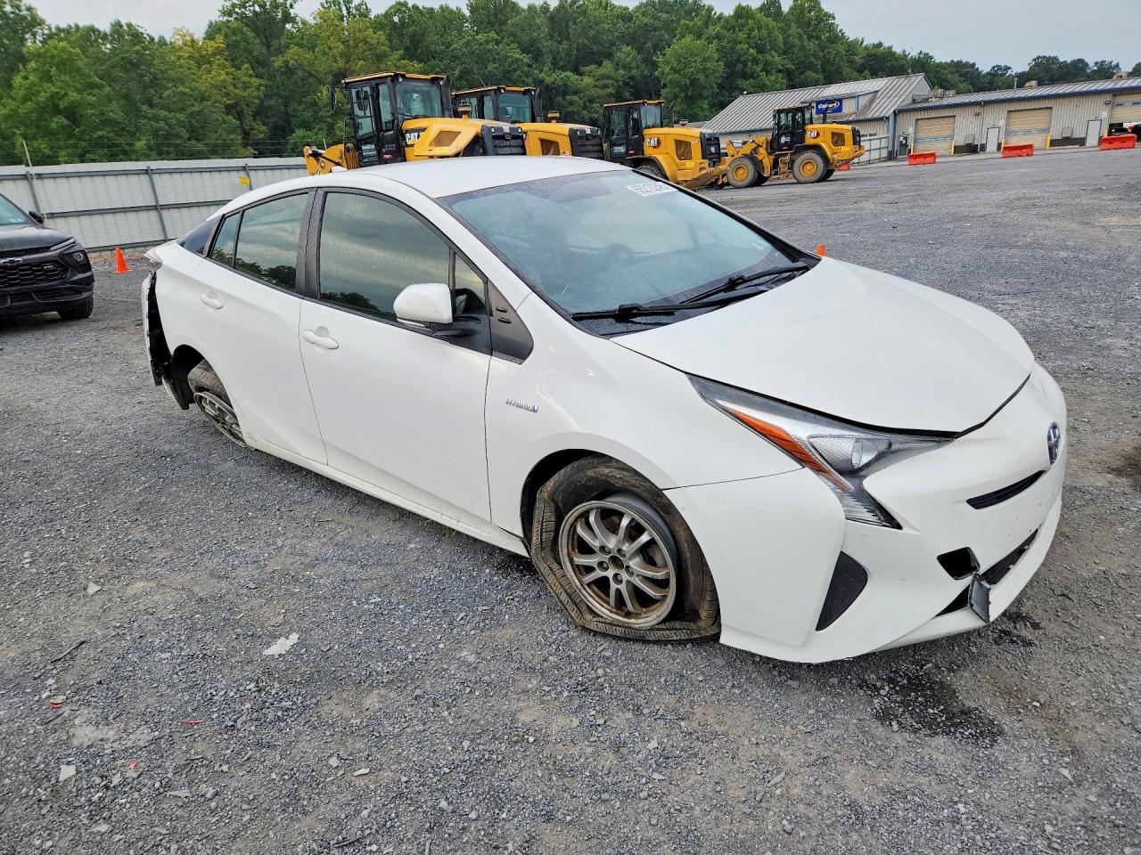 2016 TOYOTA PRIUS TWO — снимка 4