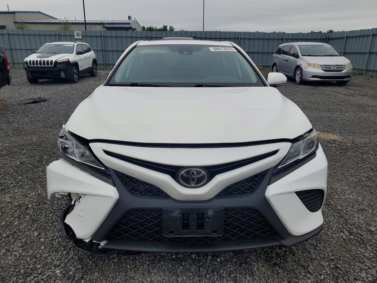 2019 TOYOTA CAMRY L — снимка 5