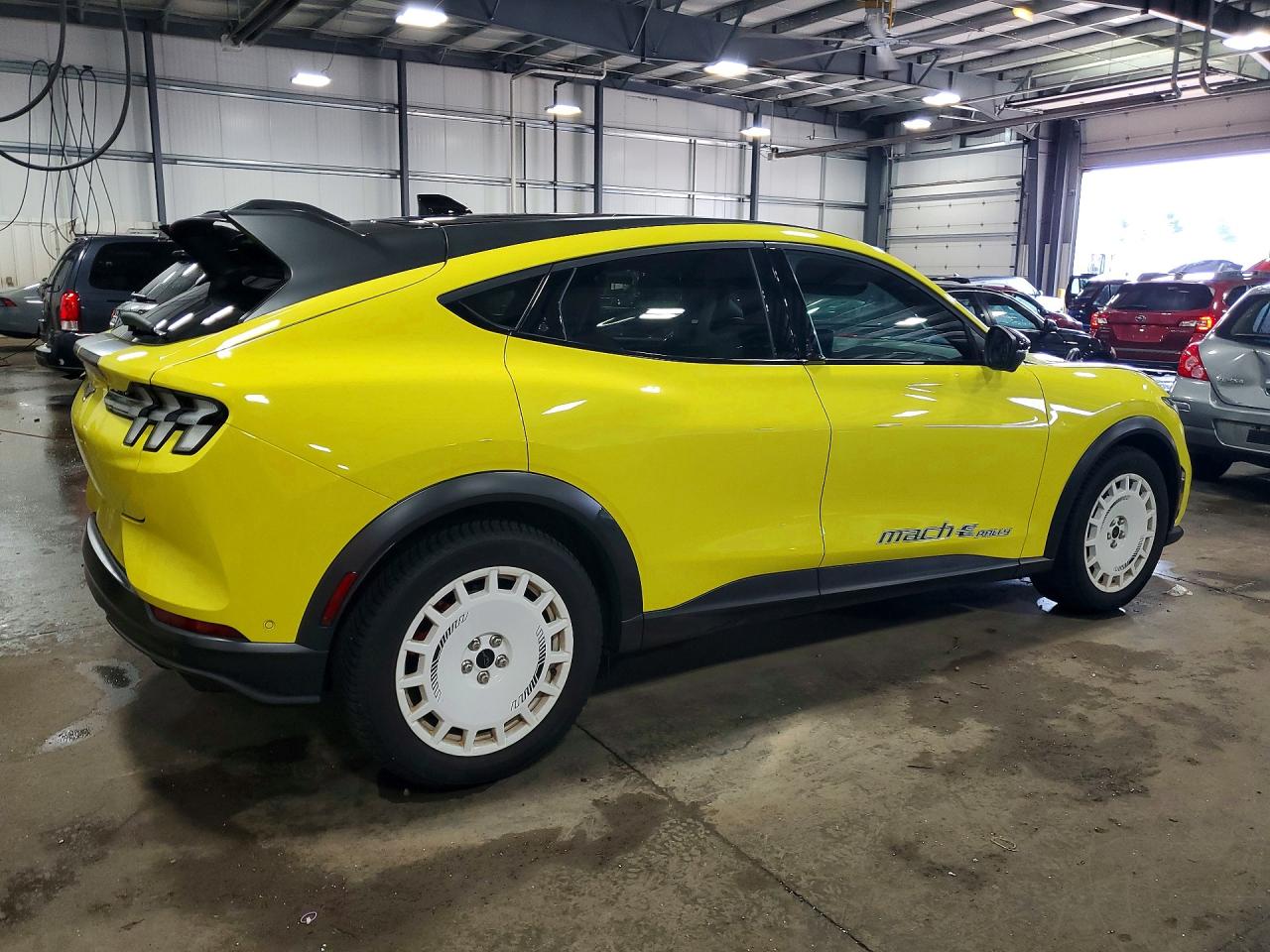 2024 FORD MUSTANG MACH-E GT — снимка 3