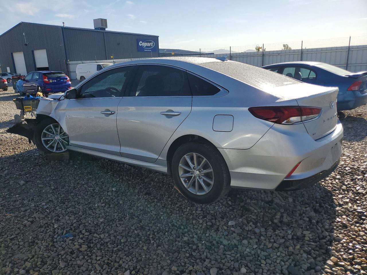 2019 HYUNDAI SONATA SE — снимка 2