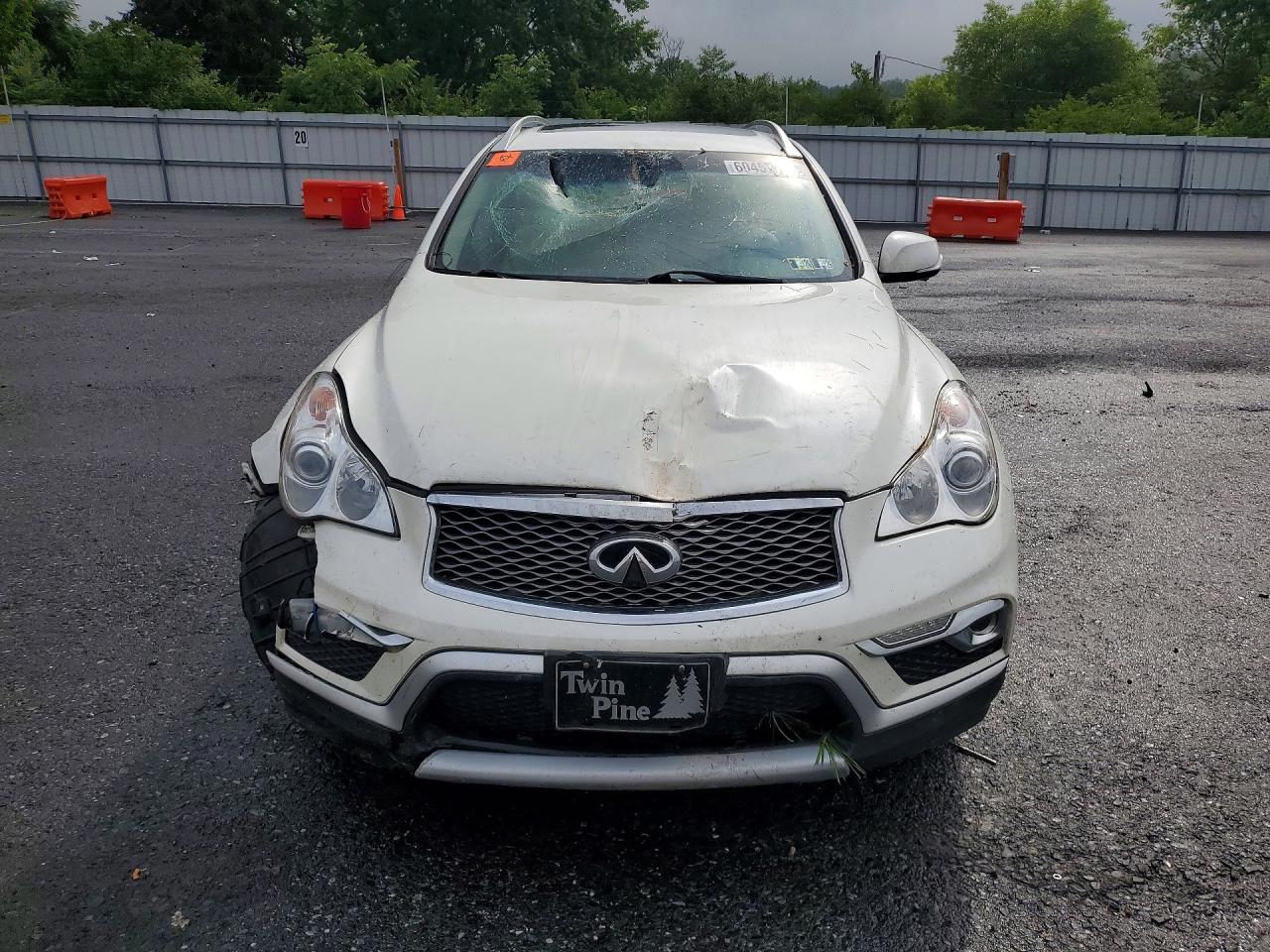 2017 INFINITI QX50 BASE — снимка 5