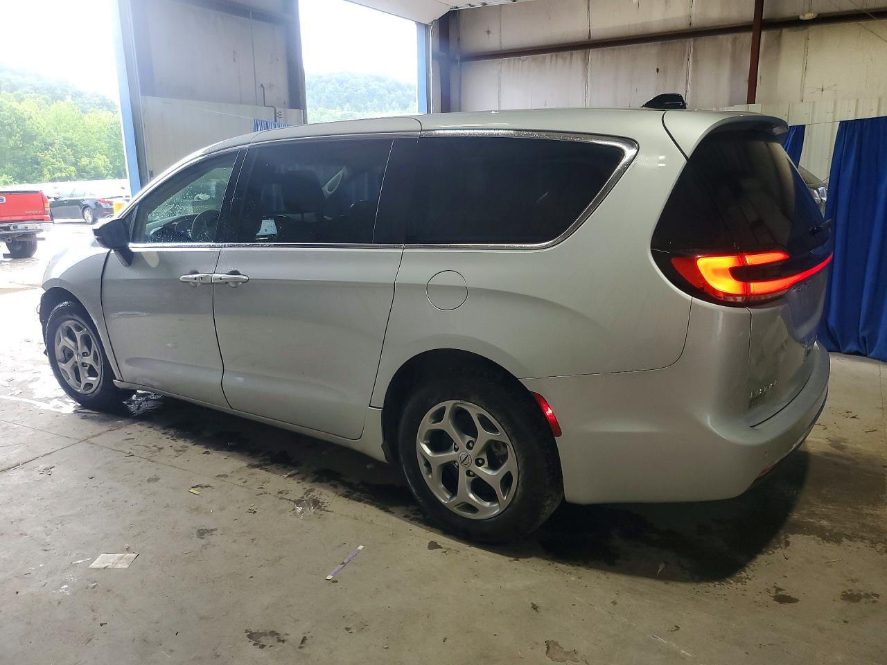 2024 CHRYSLER PACIFICA LIMITED — снимка 2