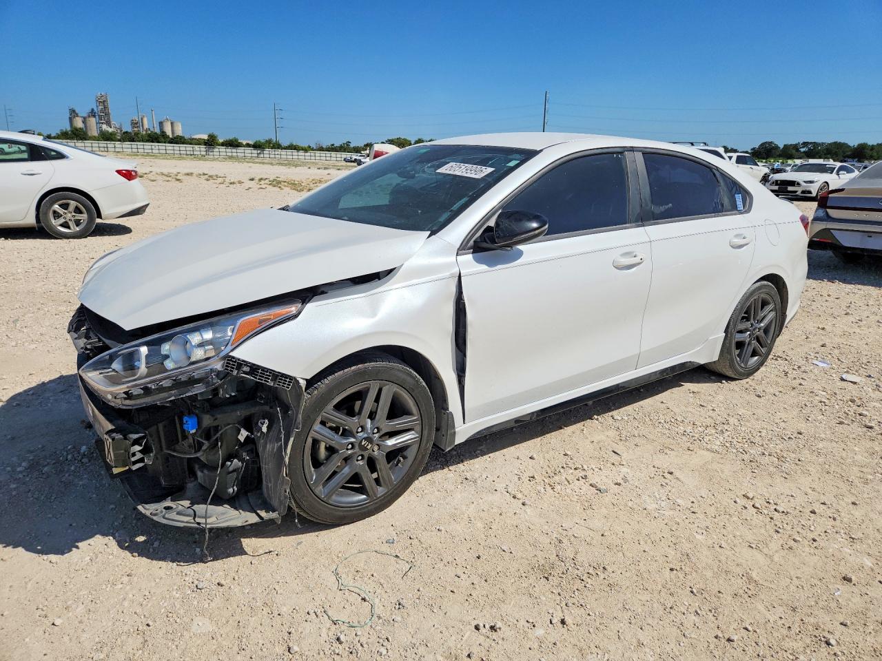 2021 KIA FORTE GT LINE