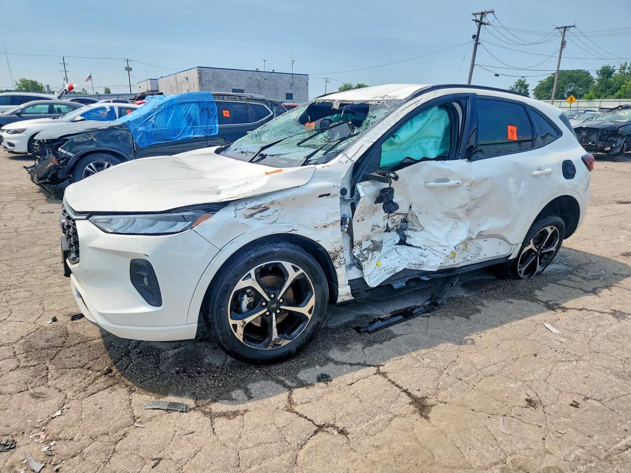 2024 FORD ESCAPE ST LINE SELECT