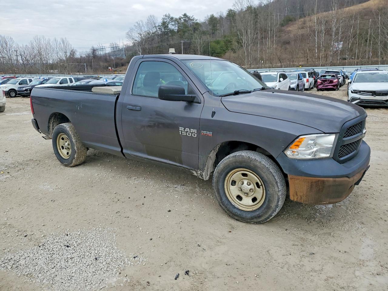 2015 RAM 1500 ST — снимка 4