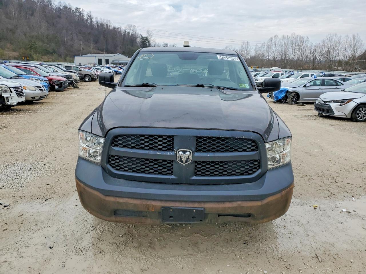 2015 RAM 1500 ST — снимка 5