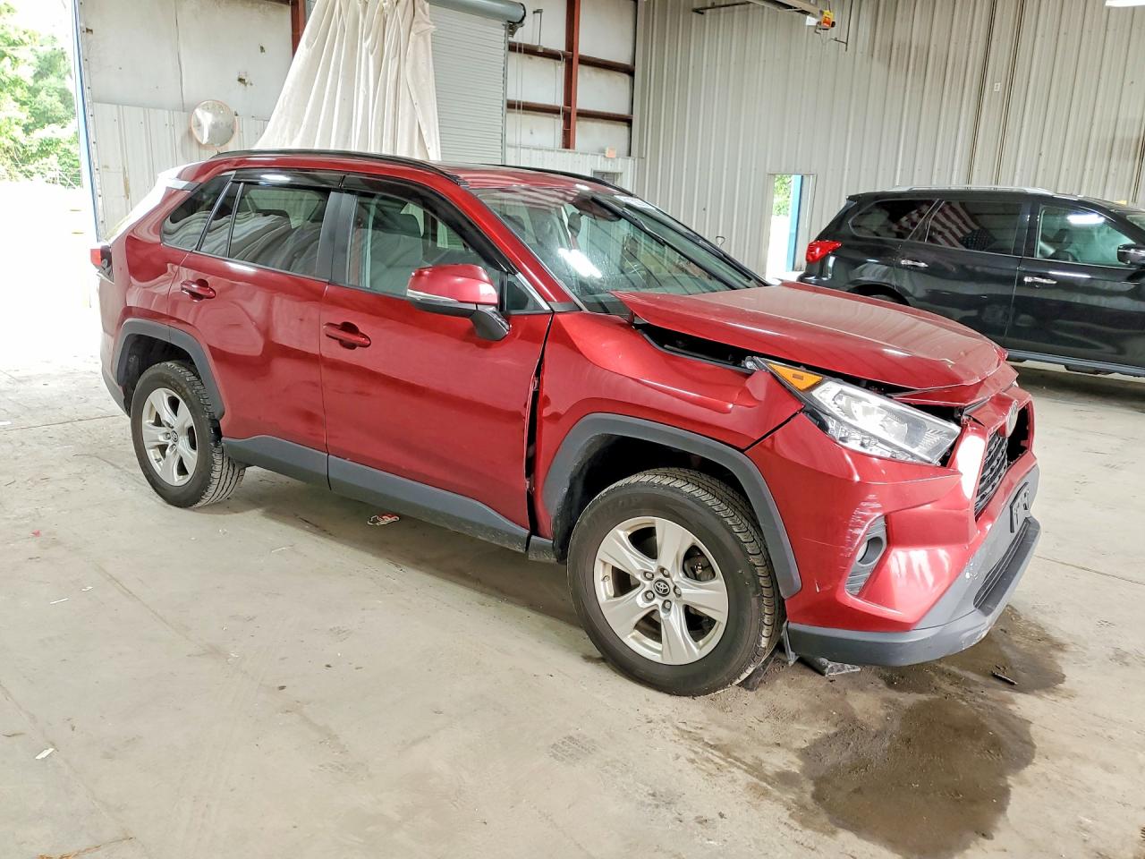 2019 TOYOTA RAV4 XLE — снимка 4