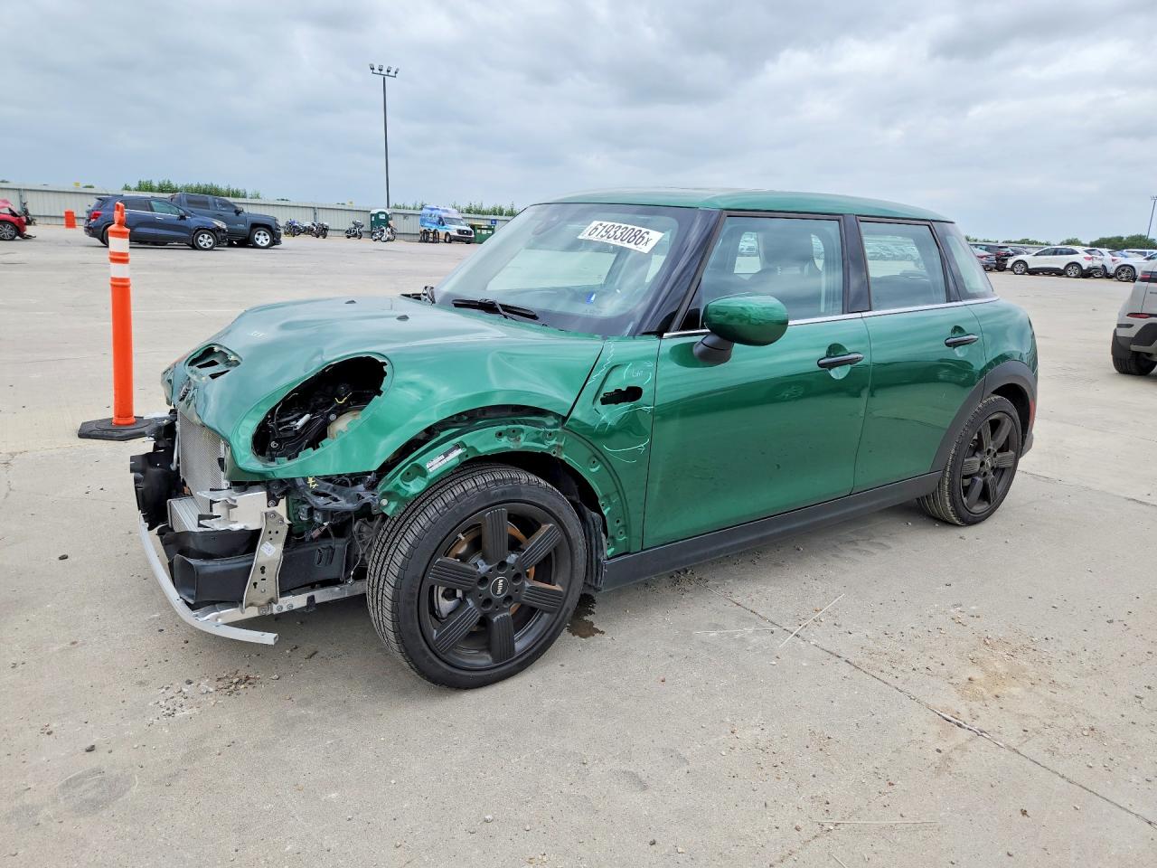 2024 MINI COOPER S
