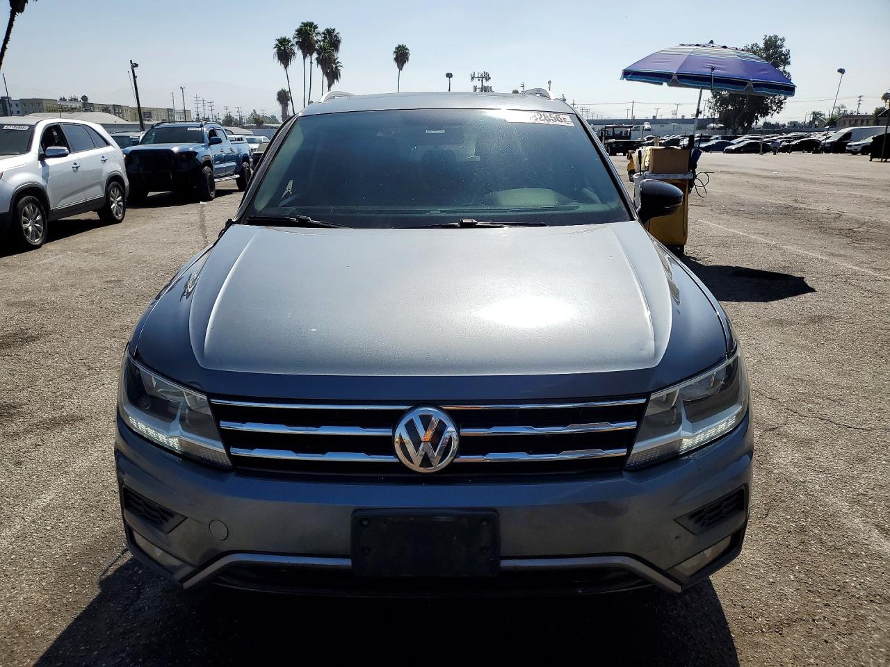 2018 VOLKSWAGEN TIGUAN SE — снимка 5