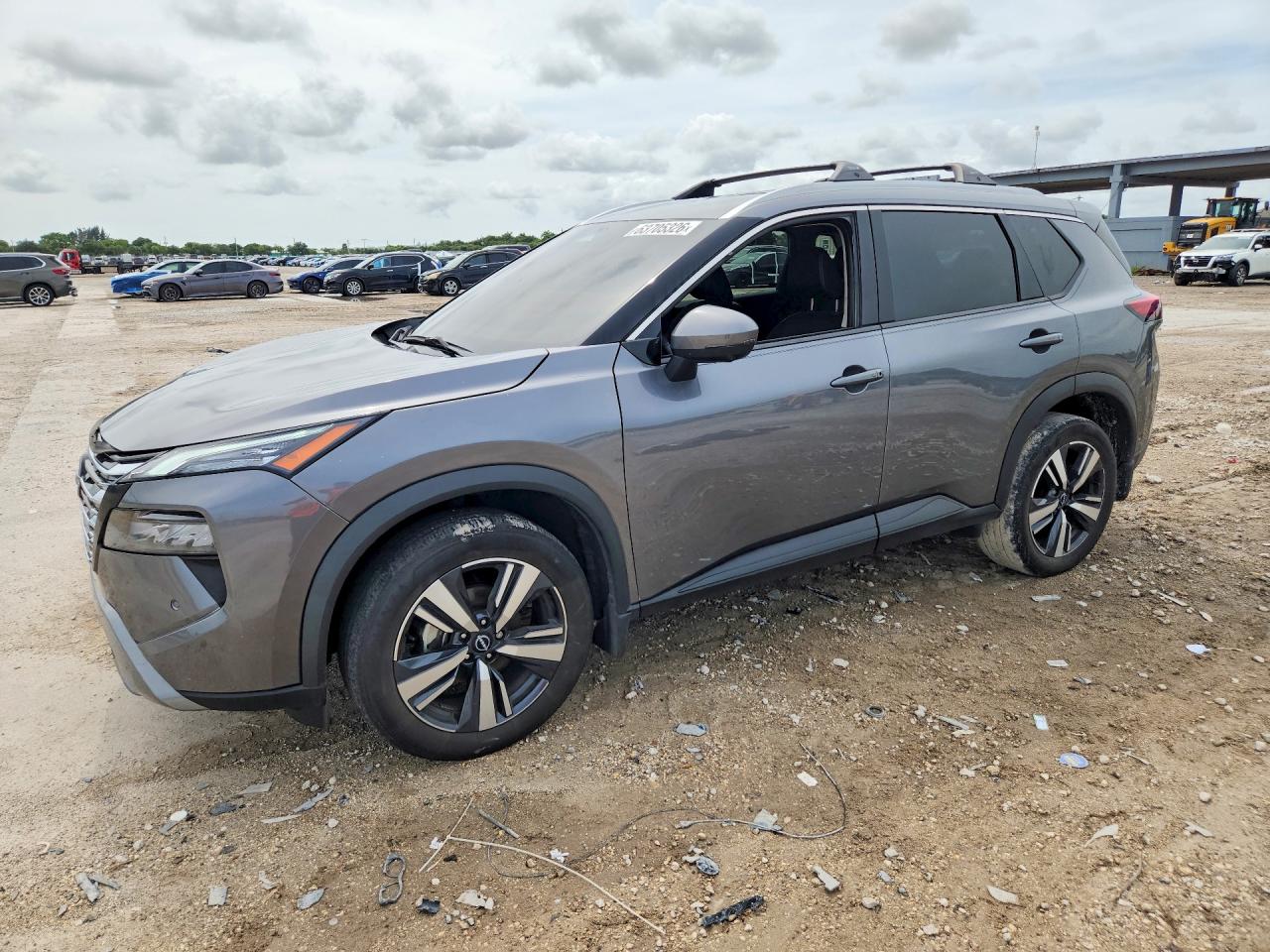 2024 NISSAN ROGUE SL