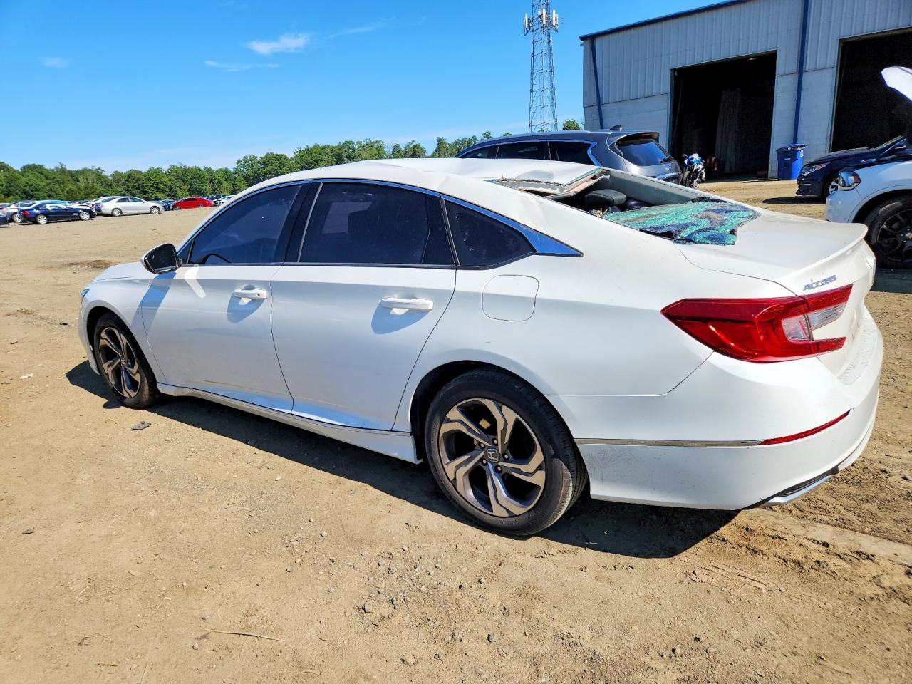 2018 HONDA ACCORD EX — снимка 2