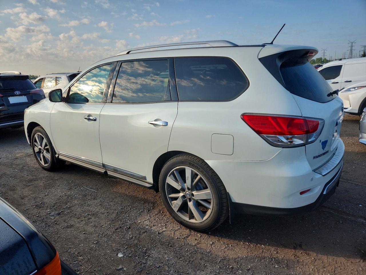 2015 NISSAN PATHFINDER S — снимка 2