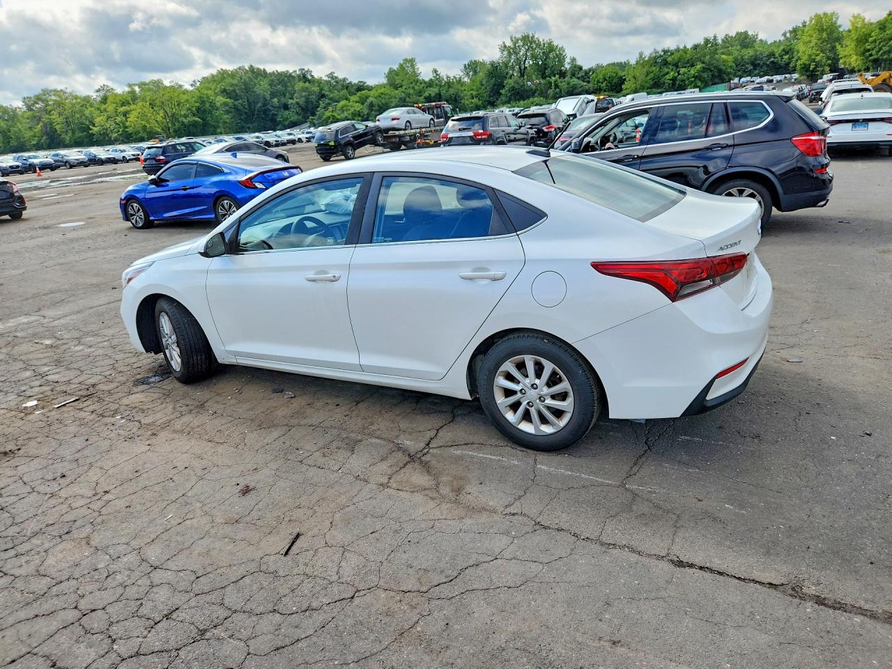 2019 HYUNDAI ACCENT SEL — снимка 2