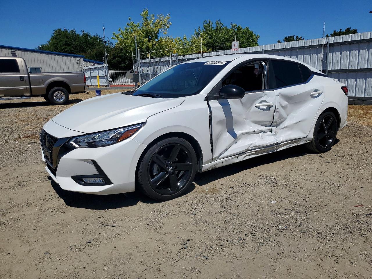 2023 NISSAN SENTRA SR