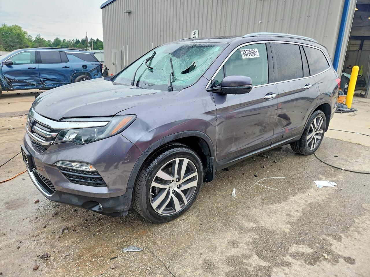 2017 HONDA PILOT ELITE