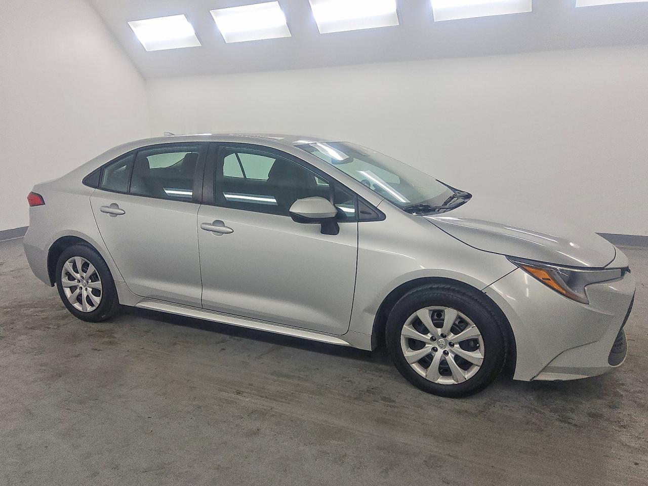 2021 TOYOTA COROLLA LE — снимка 4