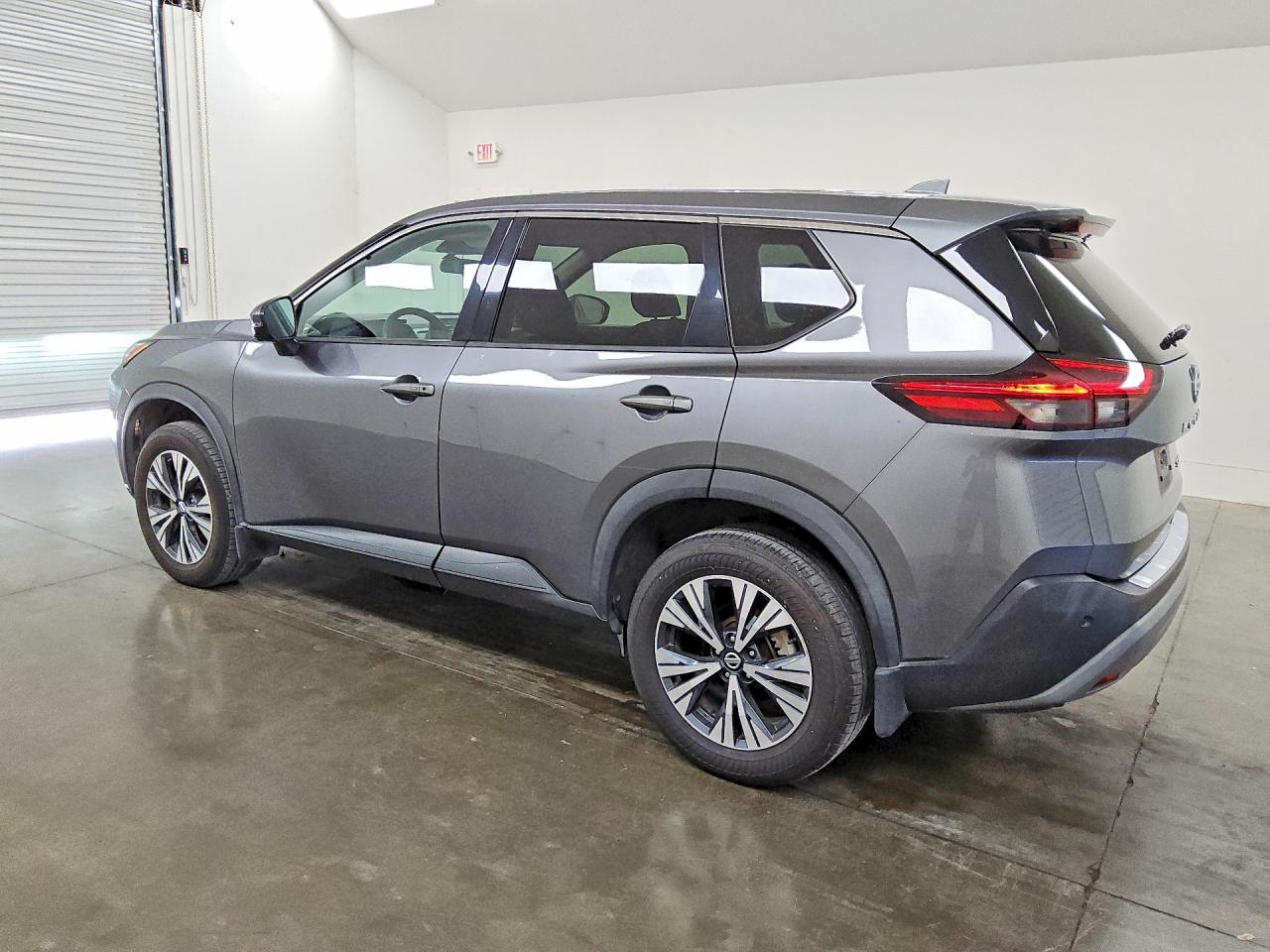 2021 NISSAN ROGUE SV — снимка 2