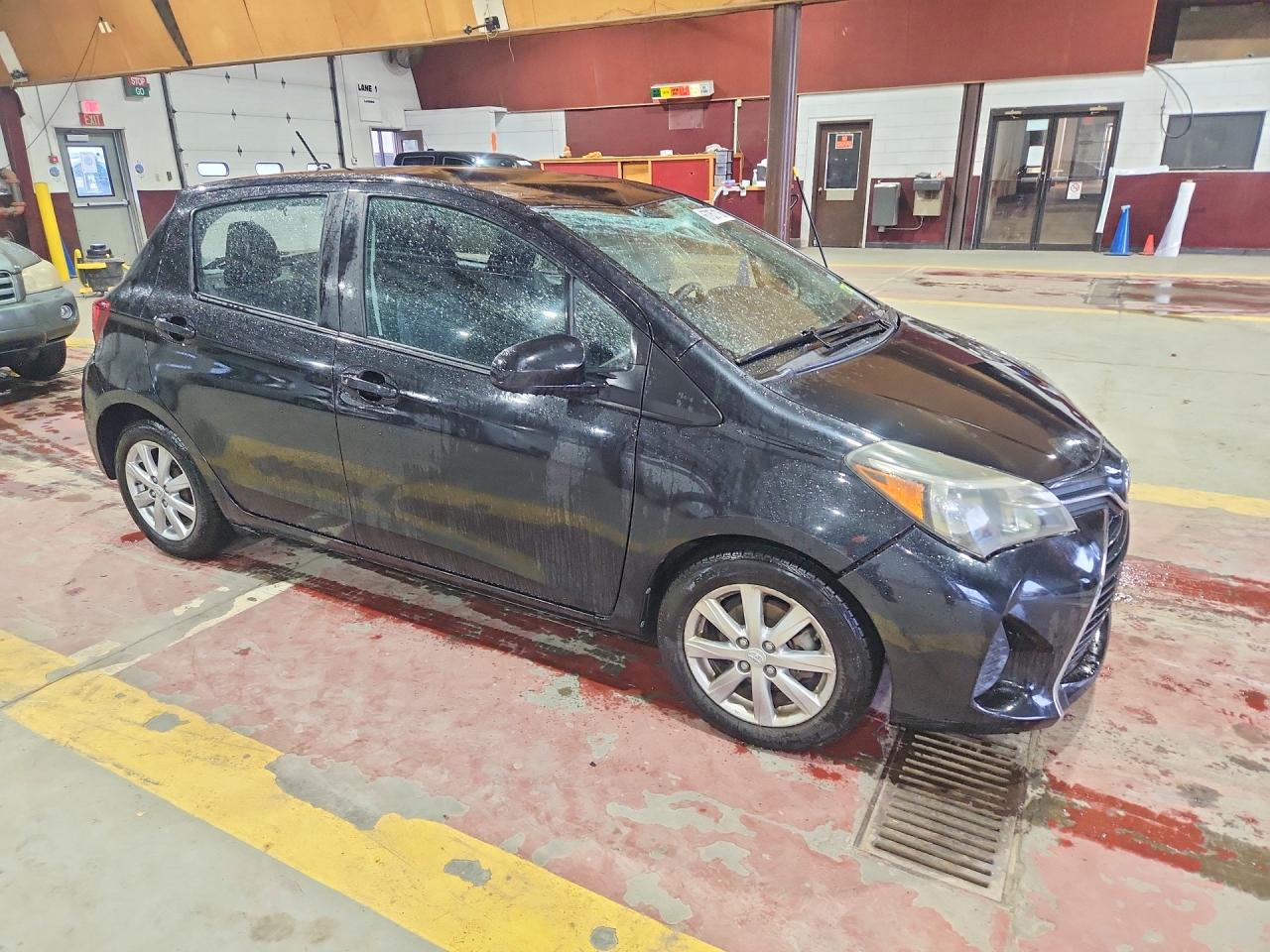 2015 TOYOTA YARIS 5-DOOR LE — снимка 4