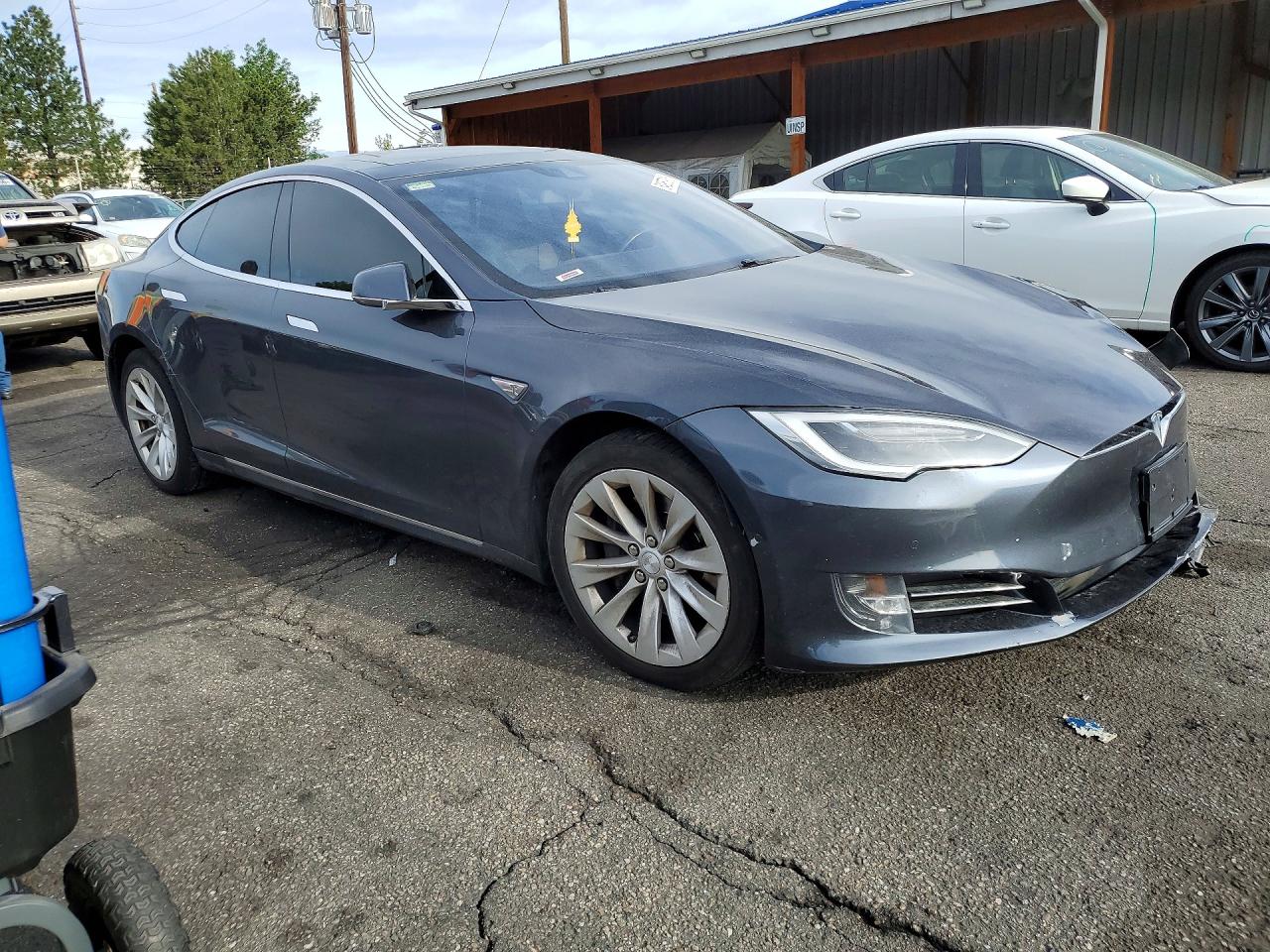 2016 TESLA MODEL S — снимка 4