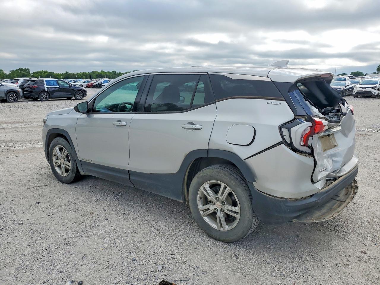2018 GMC TERRAIN — снимка 2
