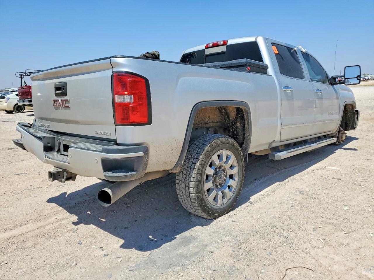 2019 GMC SIERRA K2500 DENALI — снимка 3
