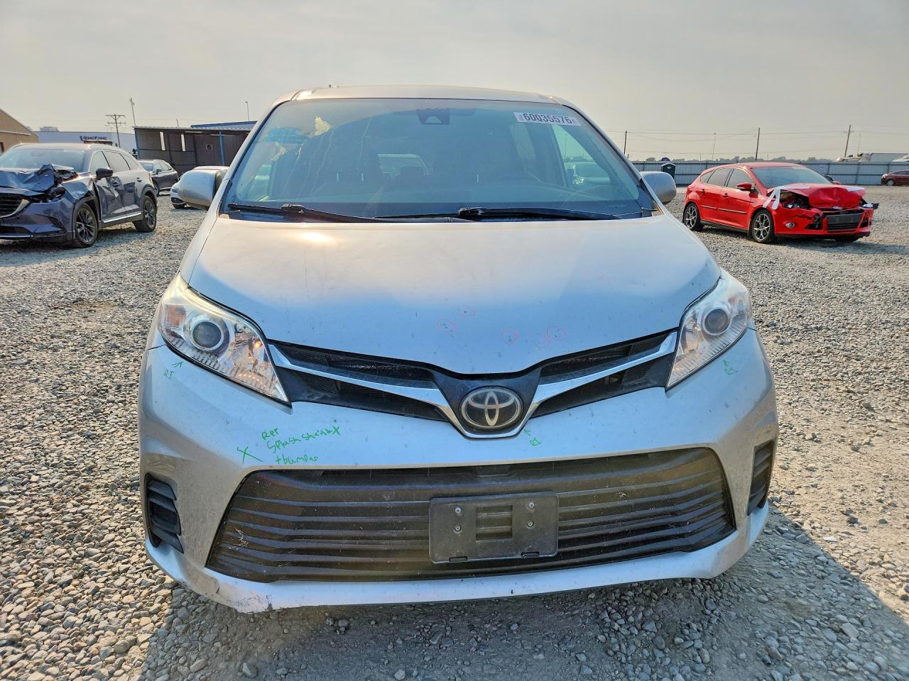 2019 TOYOTA SIENNA LE — снимка 5