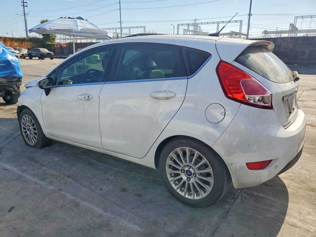 2015 FORD FIESTA TITANIUM — снимка 2