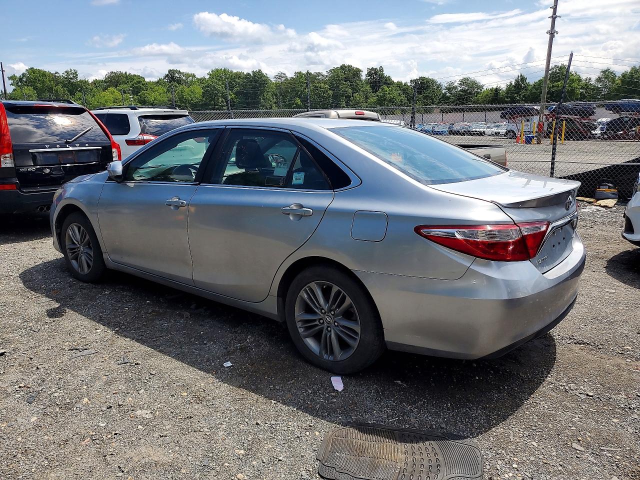 2017 TOYOTA CAMRY SE — снимка 2