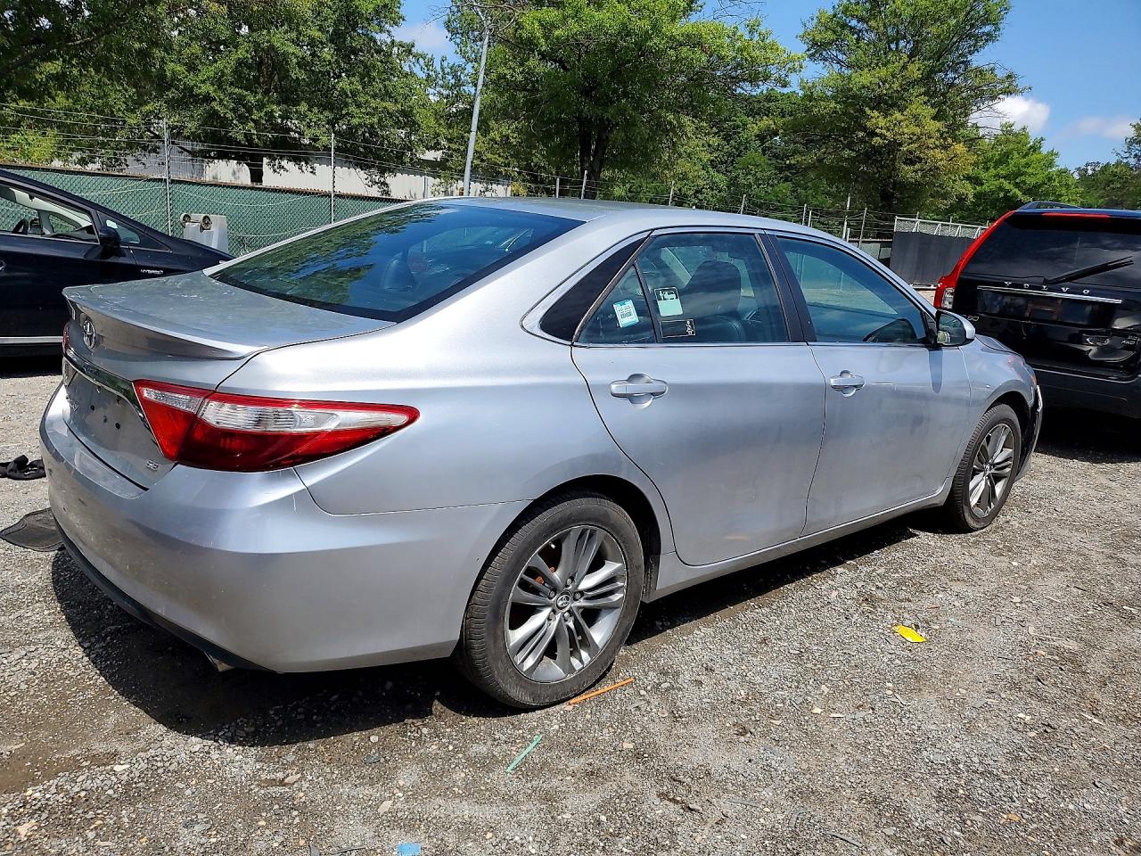 2017 TOYOTA CAMRY SE — снимка 3