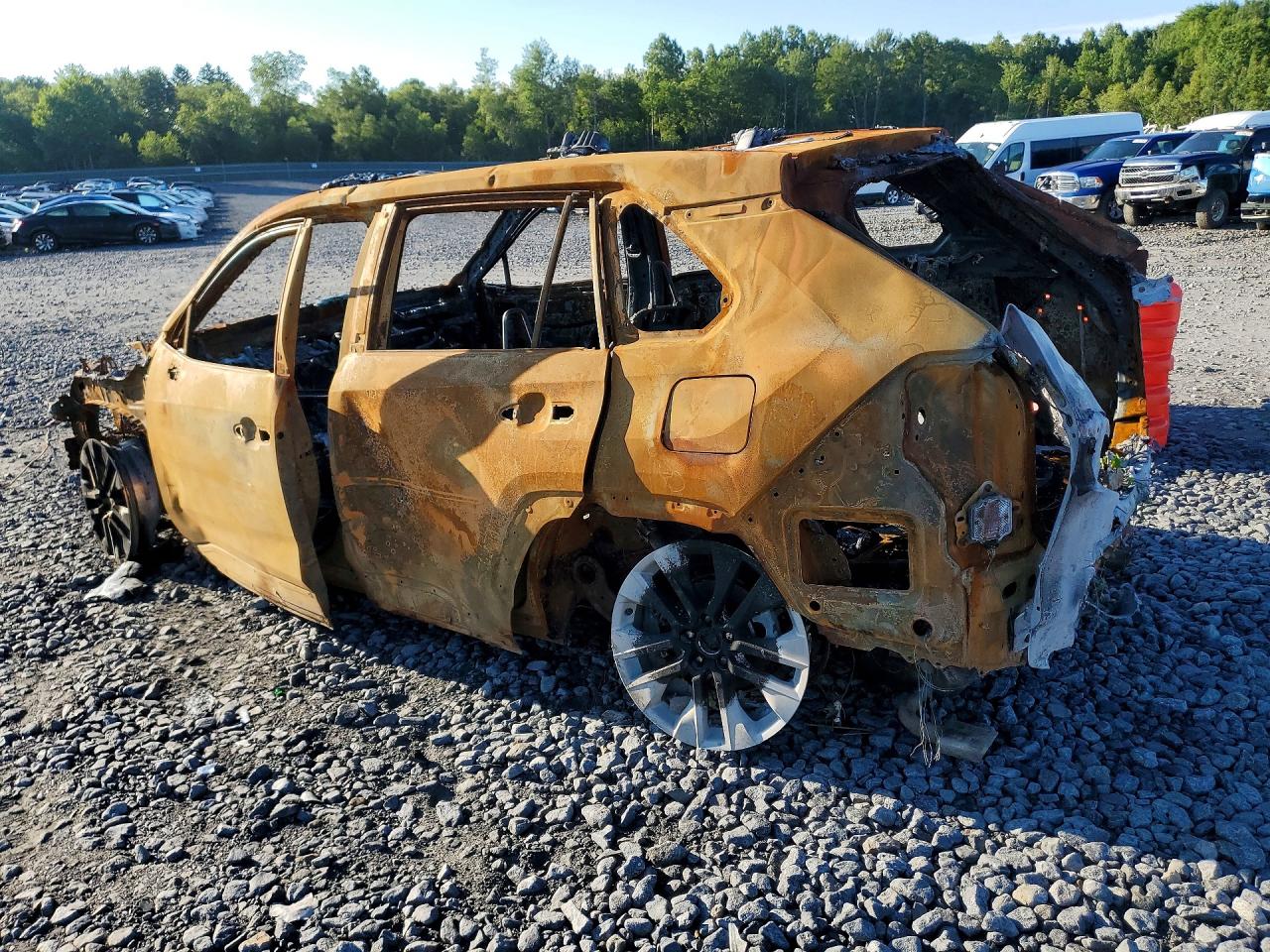 2023 TOYOTA RAV4 LIMITED — снимка 2
